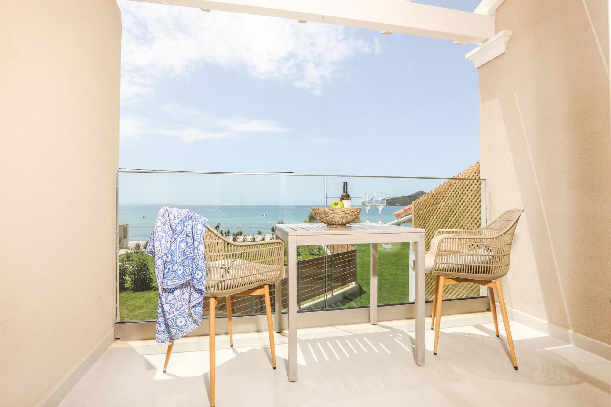 Magdachris Luxury Rooms Agios Georgios Pagon Exterior photo