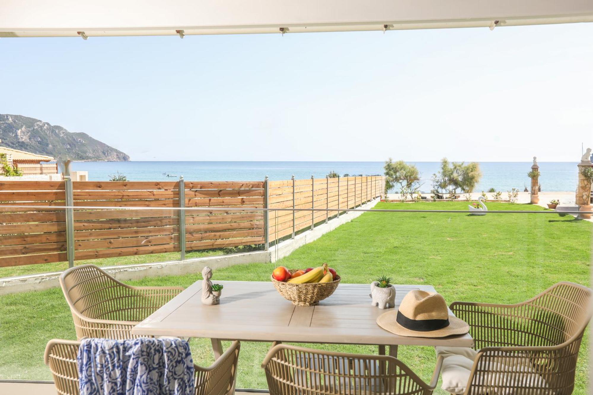 Magdachris Luxury Rooms Agios Georgios Pagon Exterior photo