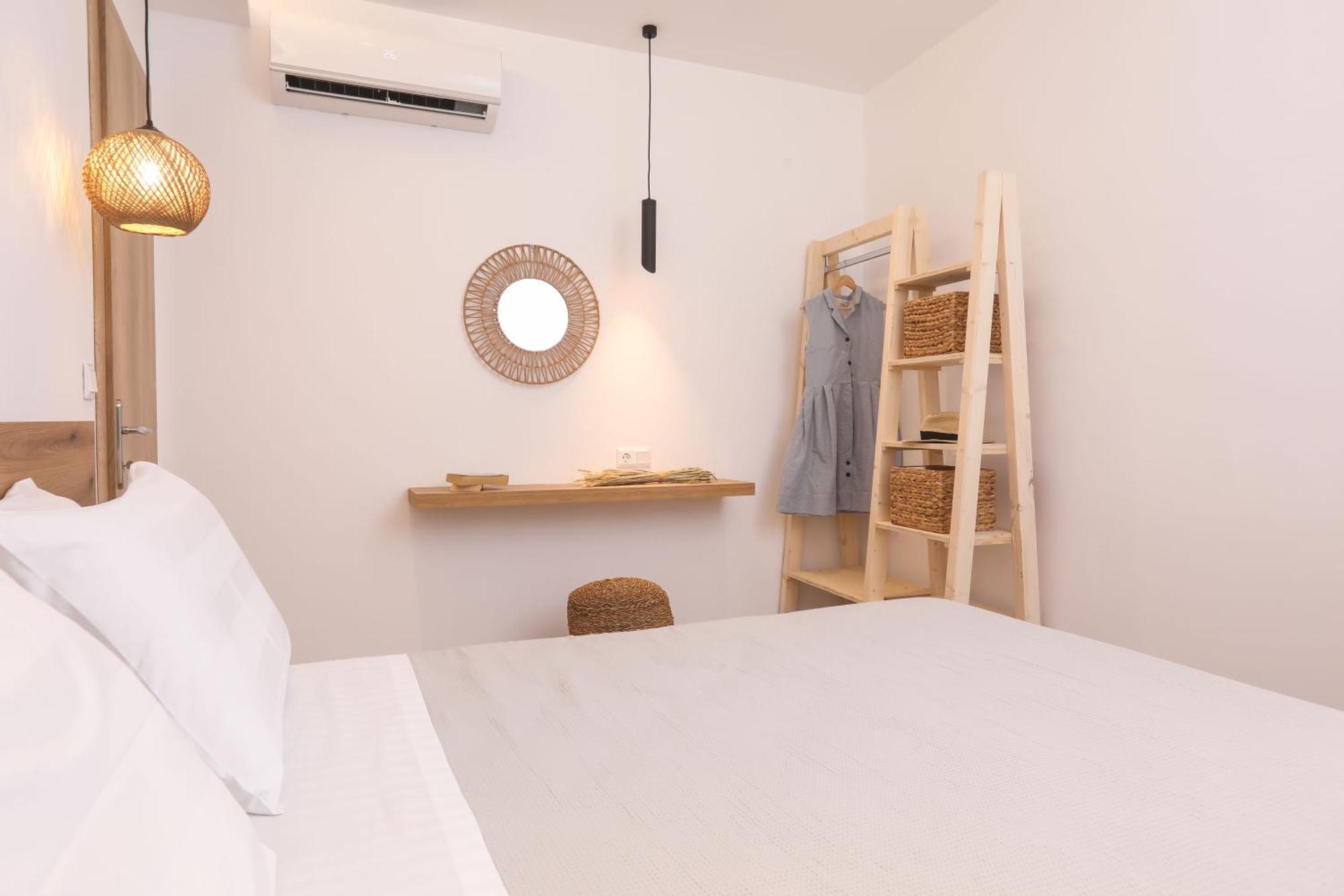 Magdachris Luxury Rooms Agios Georgios Pagon Exterior photo